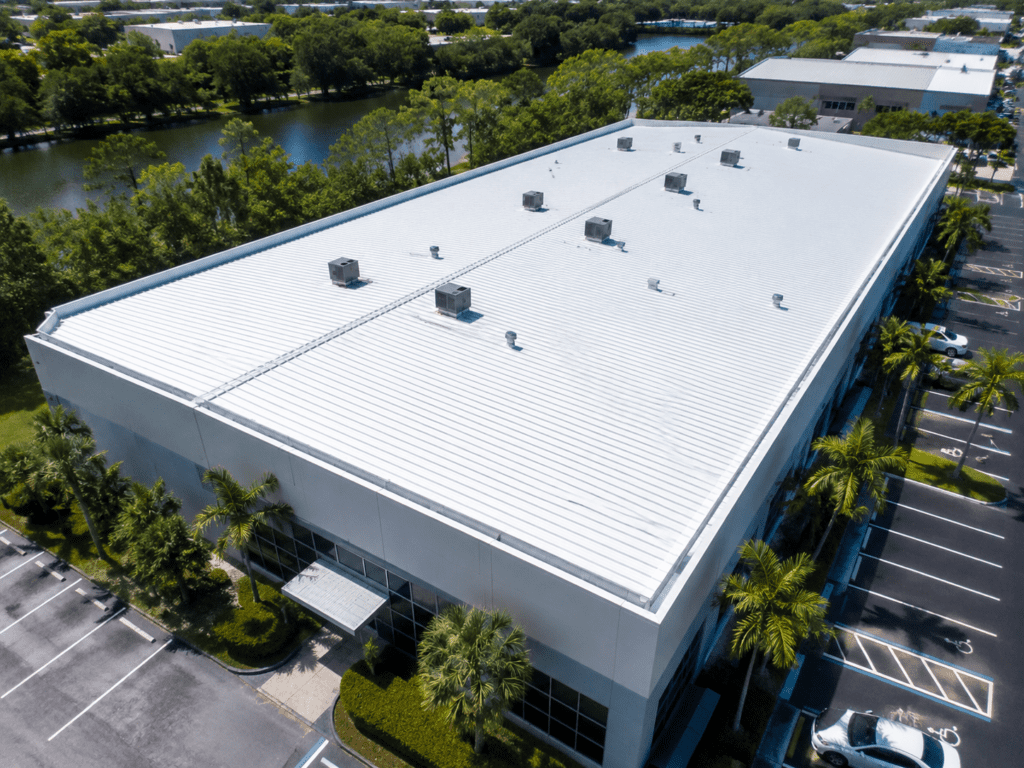 Commercial Reflective Metal Roofing