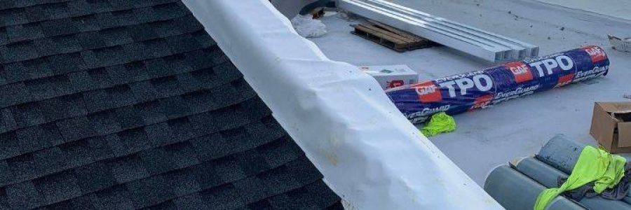 What Should You Expect During a Roof Inspection in Palm City?
